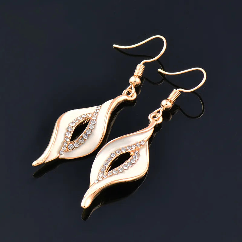 SINLEERY Charm White Black Enamel Earrings For Women Gold Color Leaf Drop Earrings Female Fashion Jewelry ES524 SINLEERY Charm White Black Enamel Earrings For Women Gold Color Leaf Drop Earrings Female Fashion Jewelry ES524